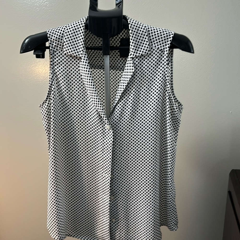 Express top size Small